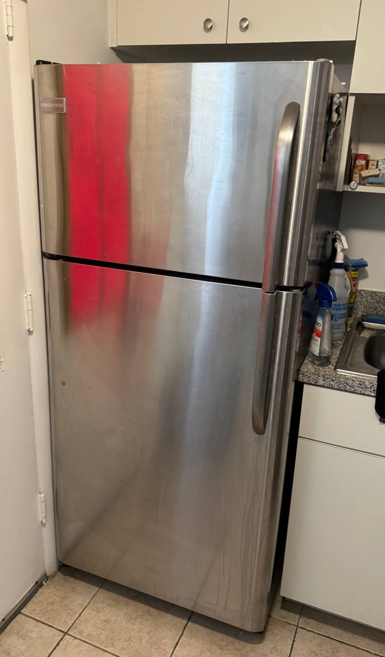 Frigidaire Refrigerator Freon Leak Diagnosis in Sunrise, FL